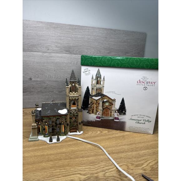 Department 56 Dickens Village Somerset Valley Church Set #58485 -No Music - Picture 1 of 16